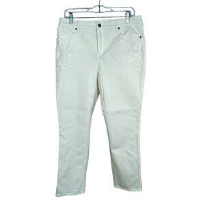 Chico’s So Slimming Girlfriend Slim Leg Ankle Jean Embroidered Floral White 10R